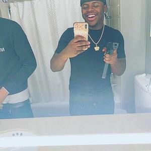 Meet your Posher, Levell